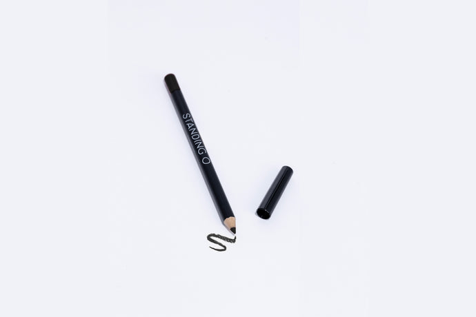 Lip liner pencil with swatch to showcase color of liner, black liner..