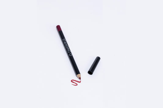 Lip liner pencil with swatch to showcase color of liner, pink liner.